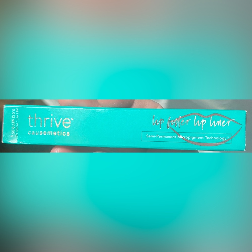 Thrive Causemetics Lip Filler Lip Liner -brand new never used, in box.